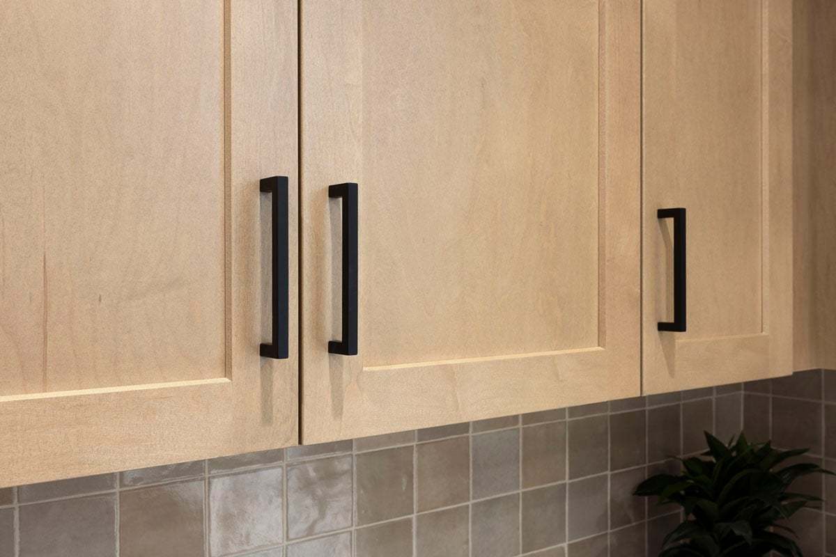 Plan 1630 Modeled - Optional maple cabinets and matte black pulls