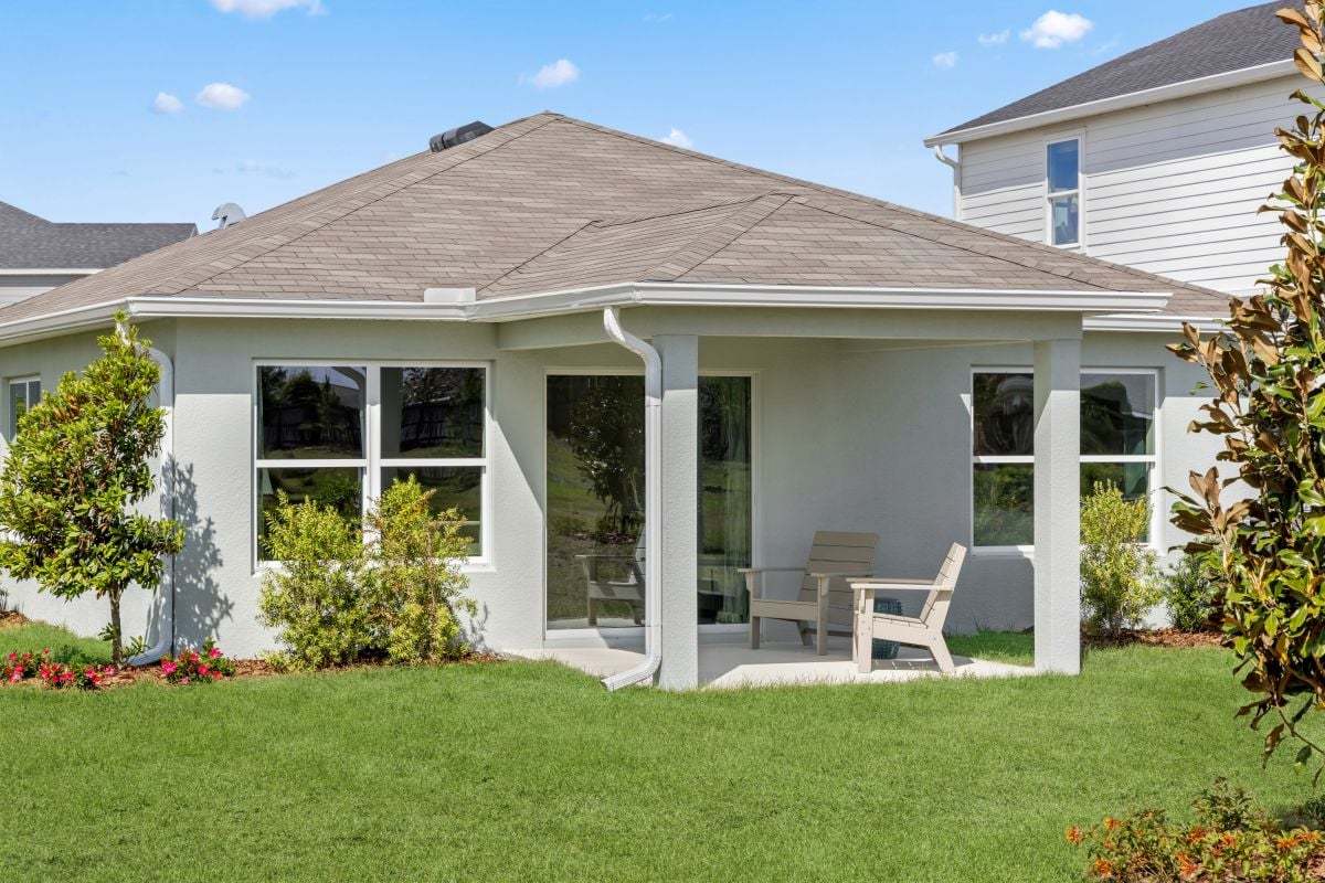 Plan 1317 Modeled - Covered patio