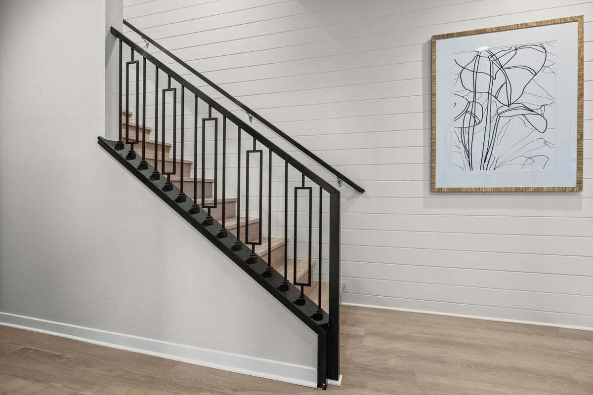 Plan 2212 Modeled - Optional wrought-iron picket stair rail