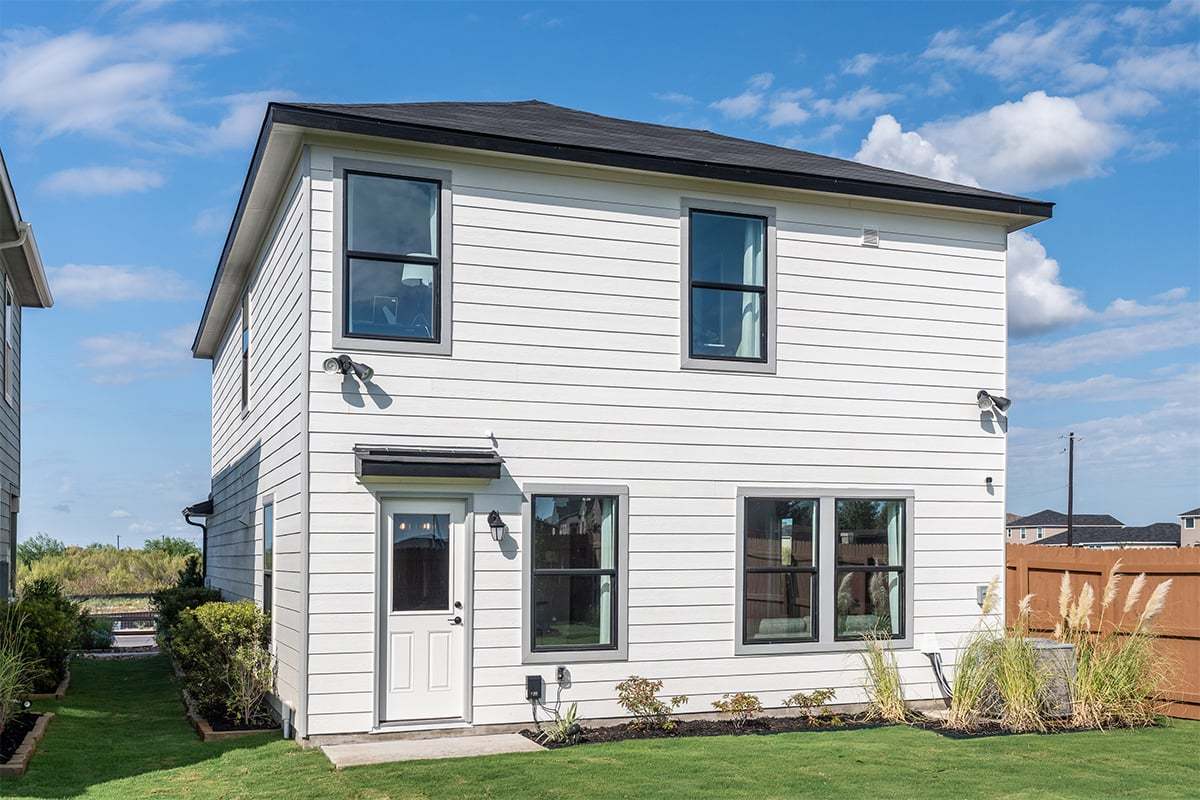 Plan 1389 - Rear exterior