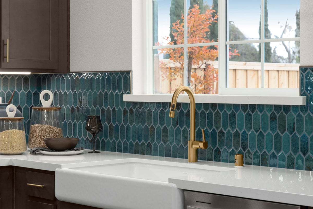 Plan 2422 Modeled - Farmhouse-style sink