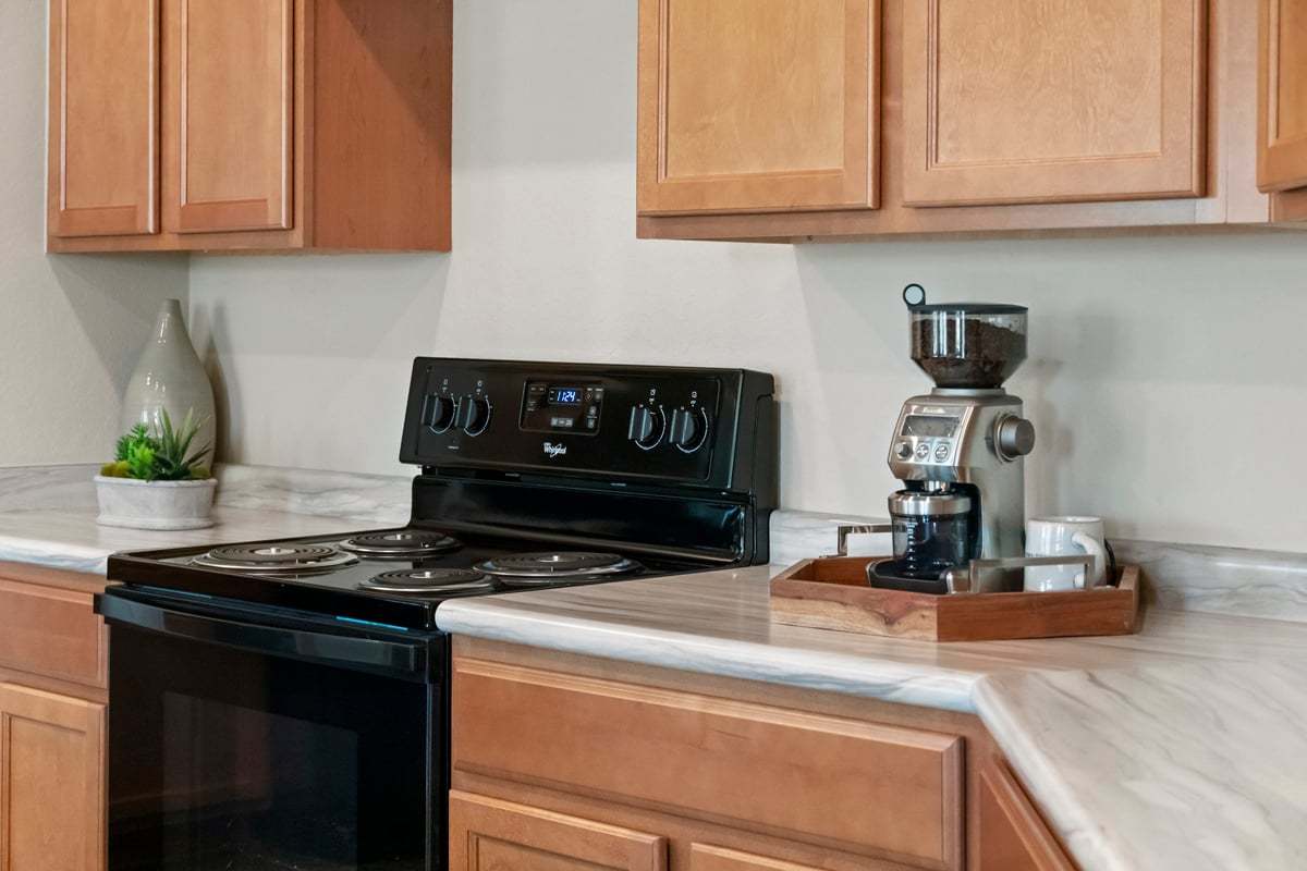 Plan 1548 Modeled - Premium laminate kitchen countertops