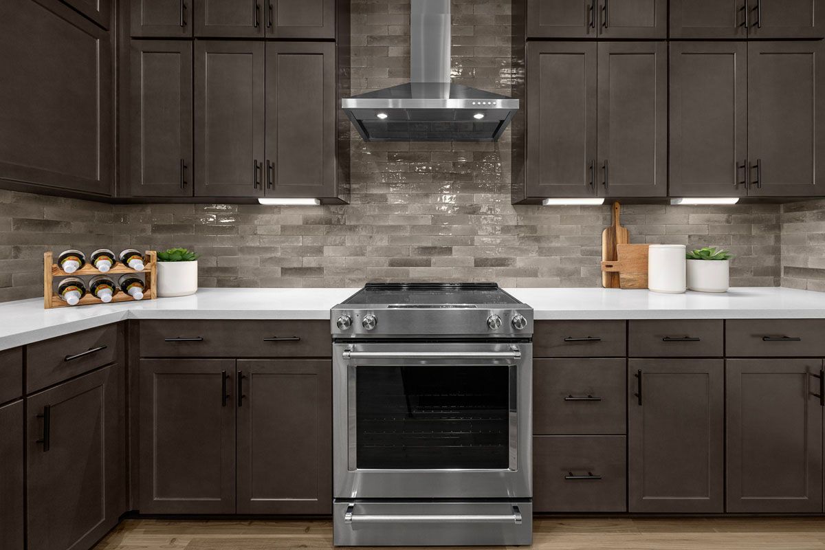 Plan 2069 Modeled - Designer backsplash