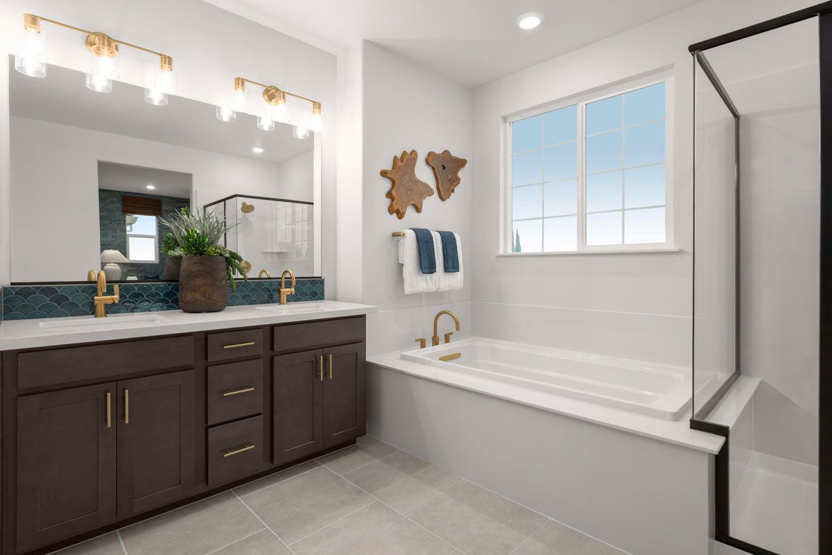 Plan 2422 Modeled - Tub and separate shower at primary bath