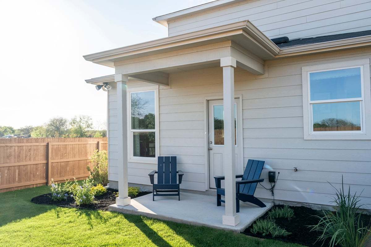Plan 1676 Modeled - Optional covered patio