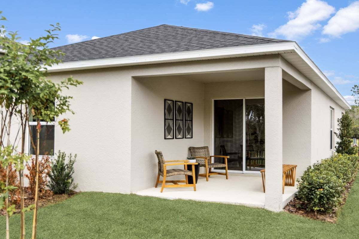 Plan 1501 Modeled - Covered patio