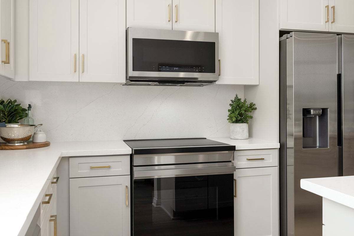 Plan 1403 Modeled - Stainless steel kitchen appliances