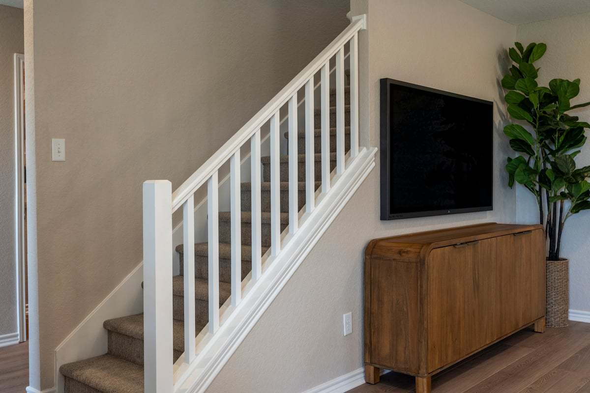 Plan 1907 Modeled - Open stair rail