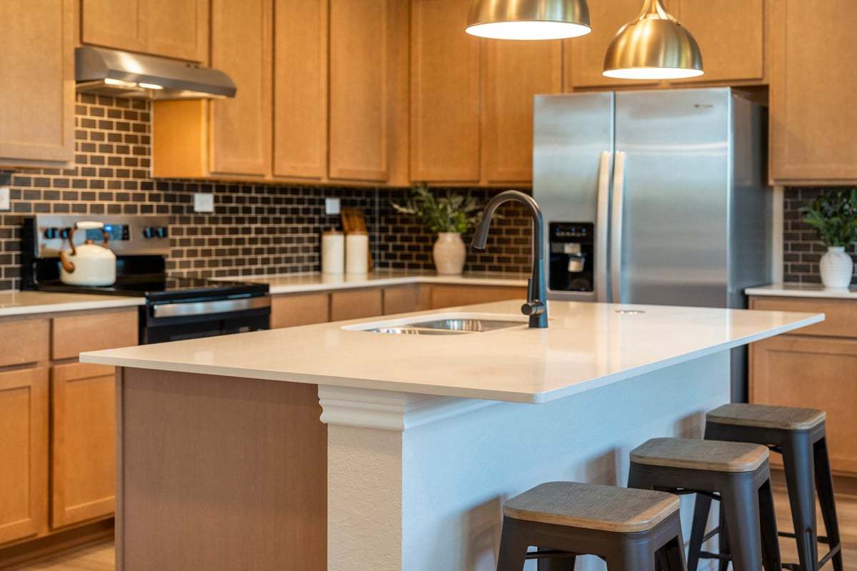 Plan 2328 Modeled - Kitchen breakfast bar