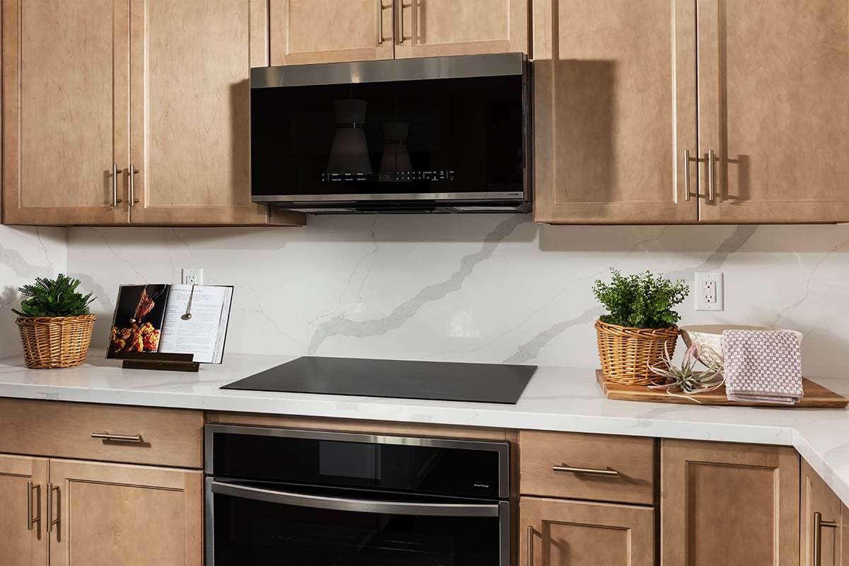 Plan 2276 Modeled - Stainless steel appliances