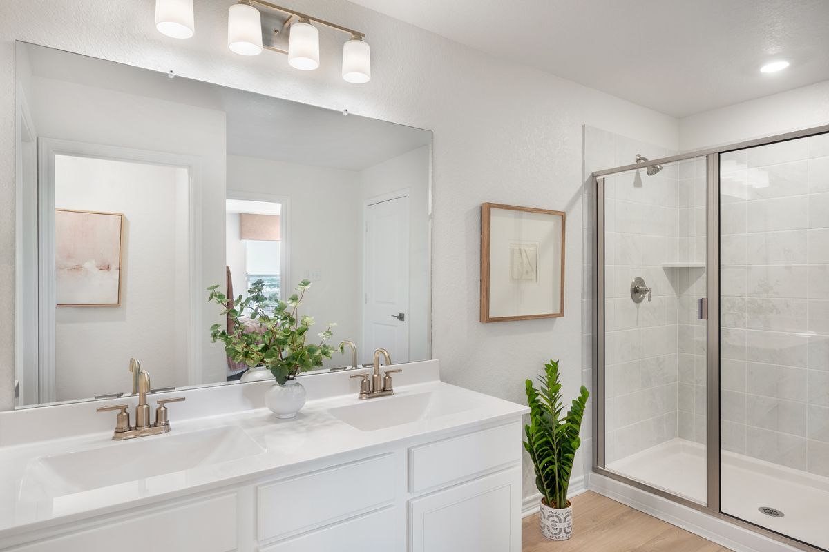 Plan 1604 - Modeled - Primary bath
