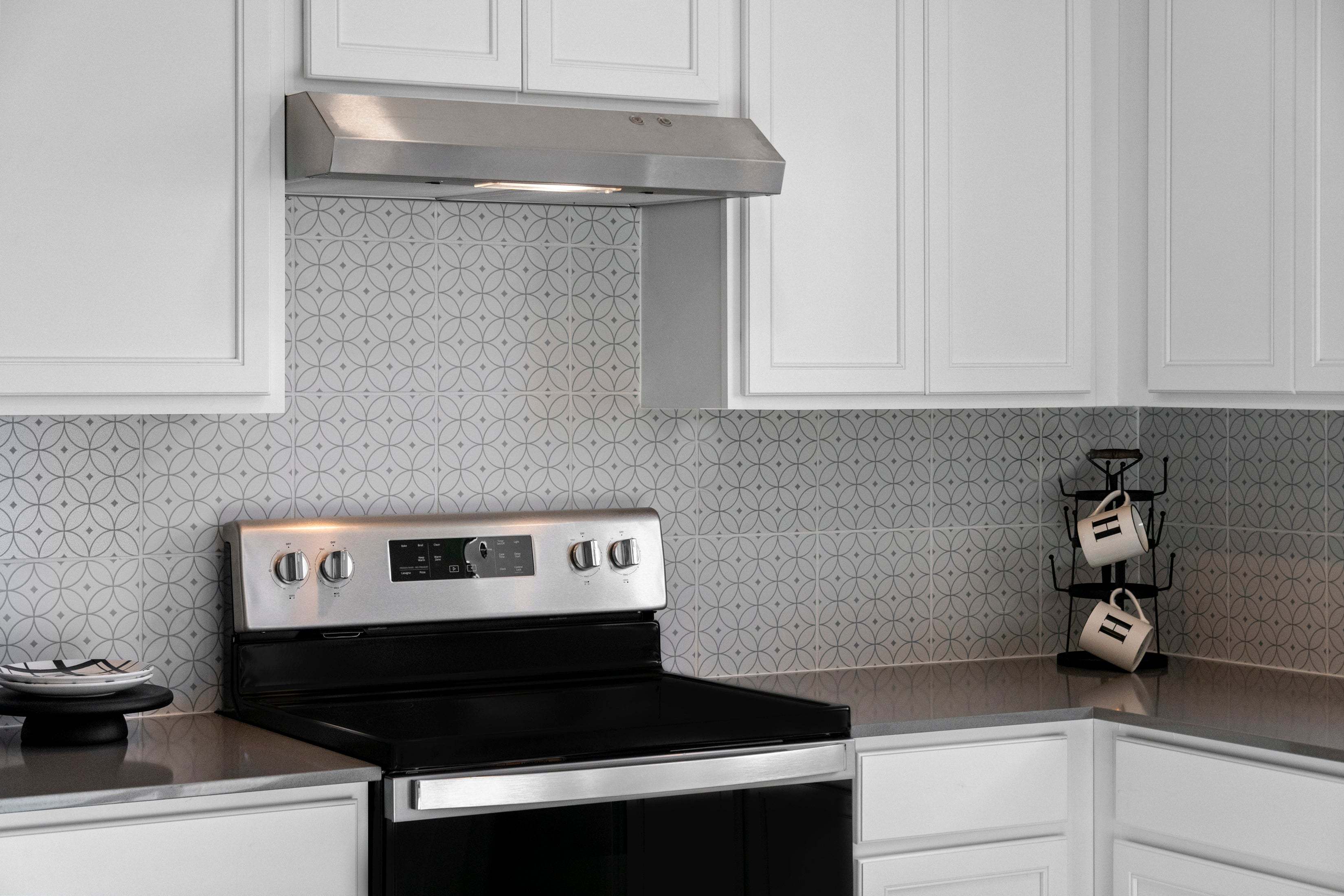 Plan 2100 Modeled - Tile kitchen backsplash