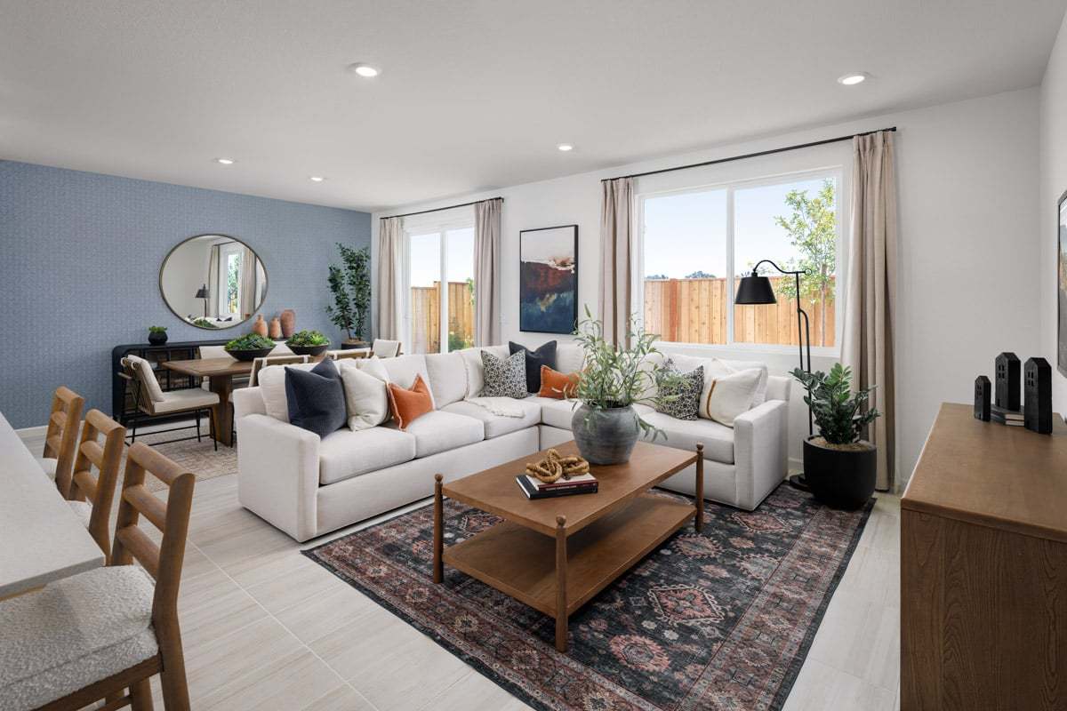Plan 1438 Modeled - Great room