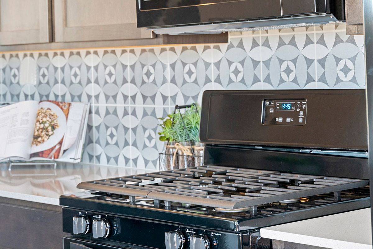 Plan 1523 - Freestanding gas range