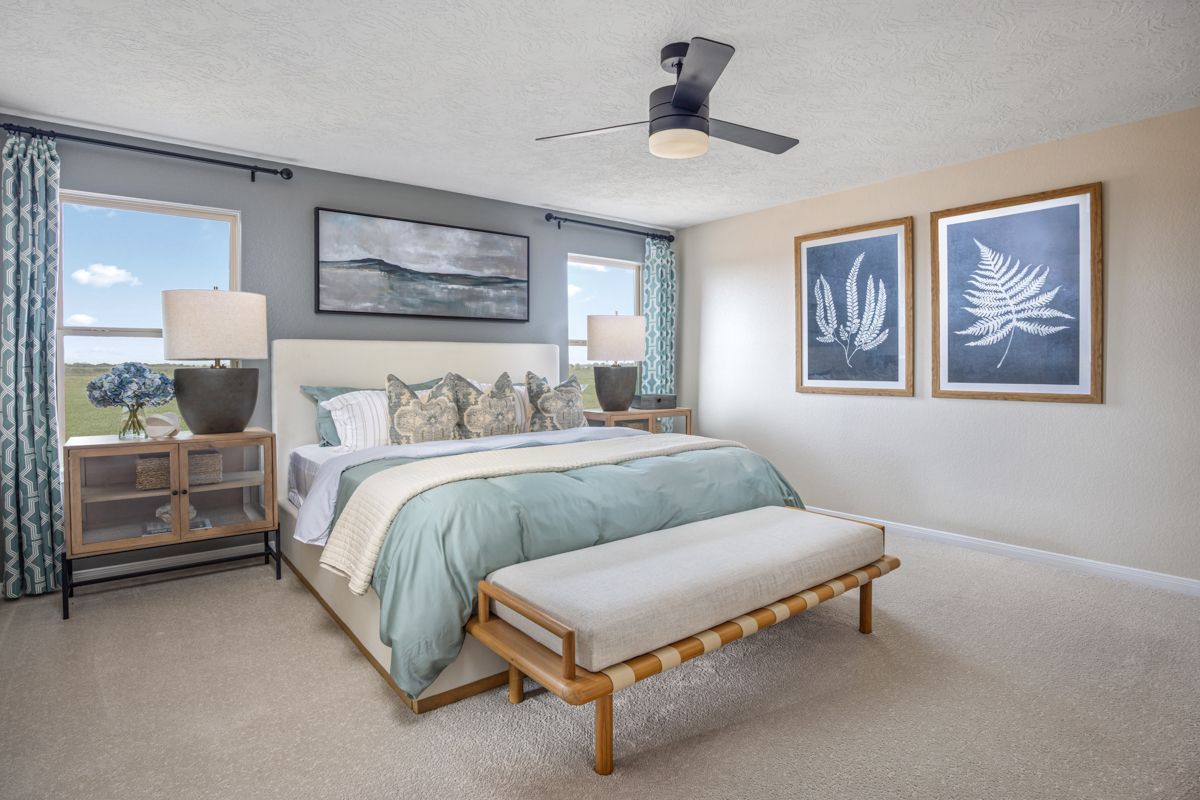 Plan 2041 - Primary bedroom
