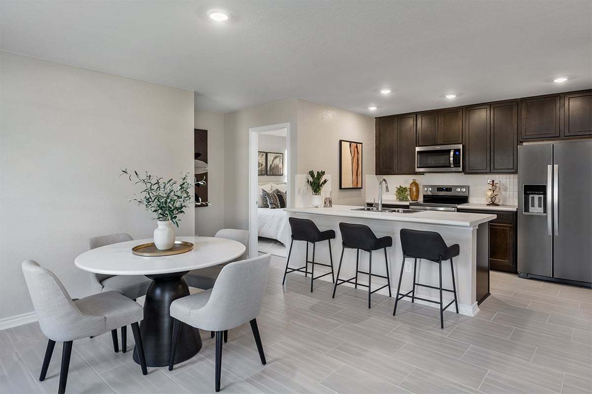 Plan 1416 Modeled - Dining area