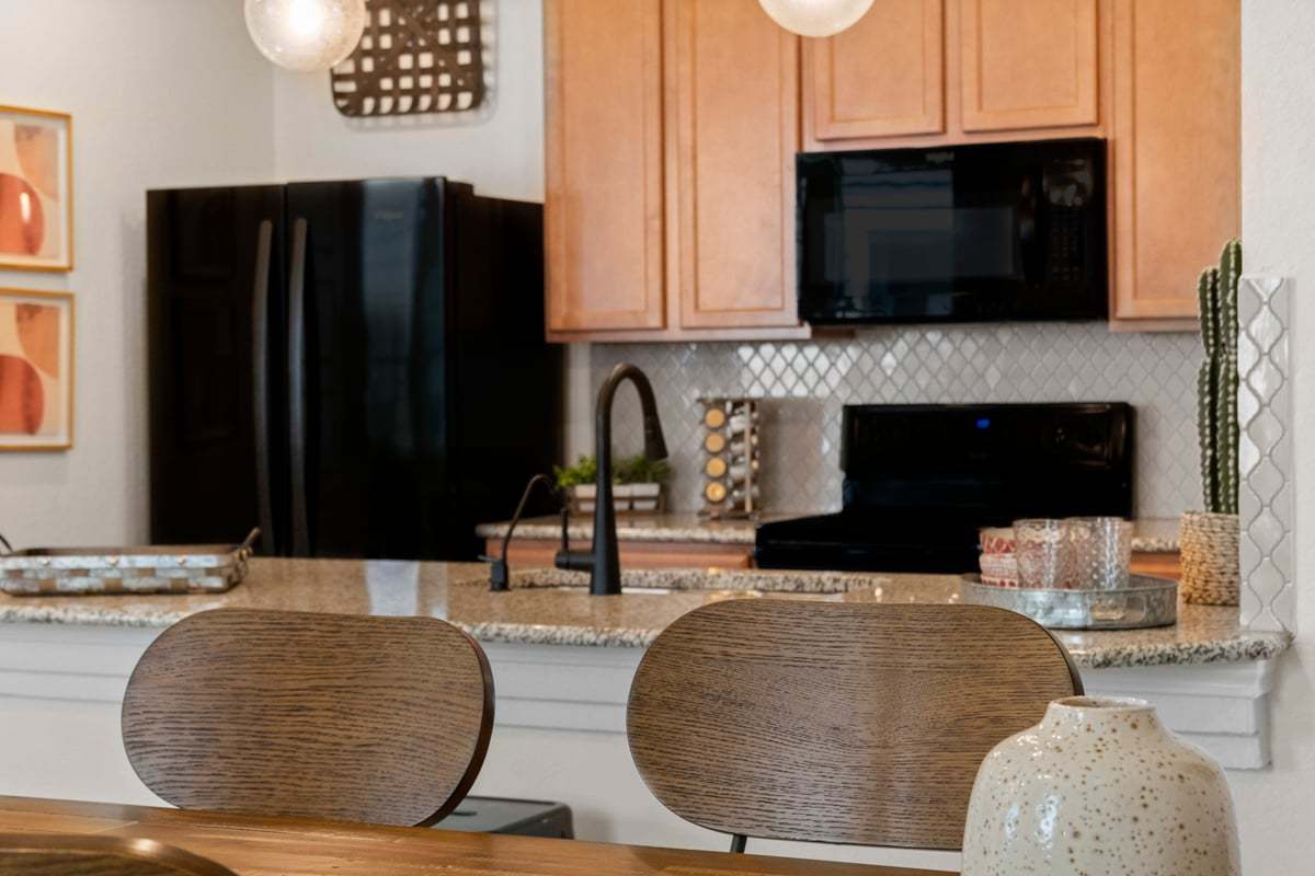 Plan 1416 Modeled - Dining area