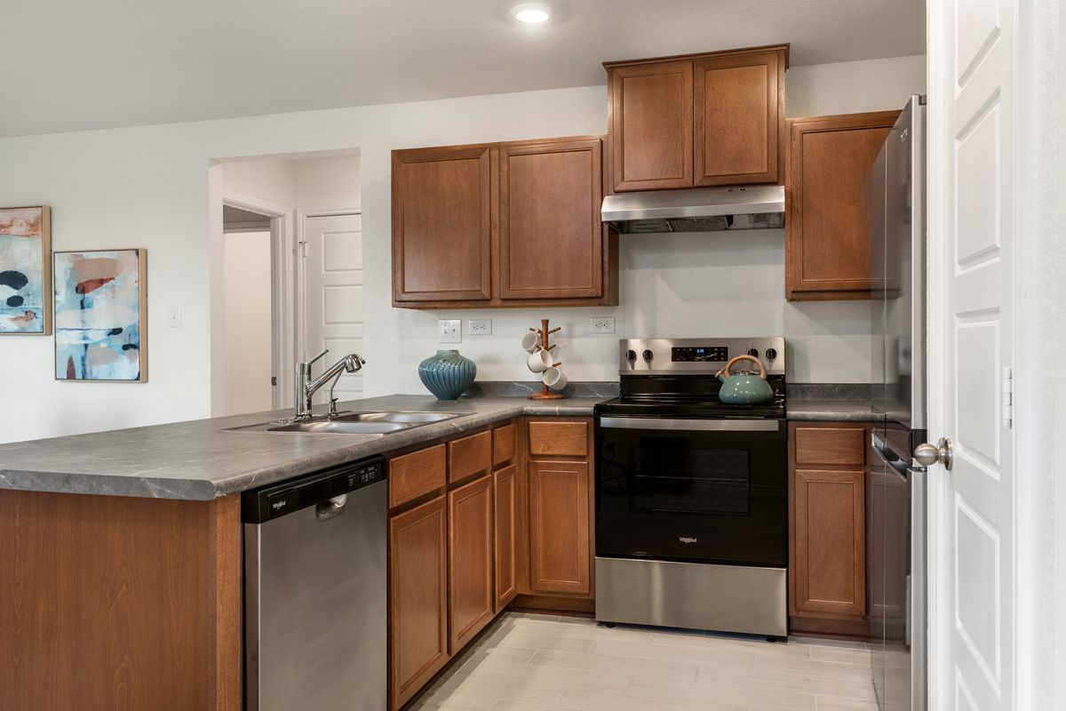 Plan 1042 Modeled - Kitchen