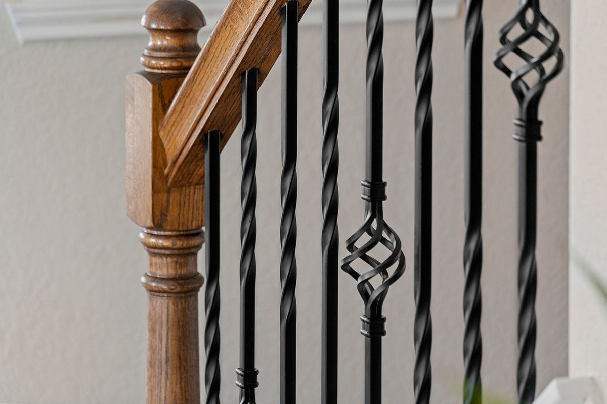 Plan 2100 - Wrought-iron stair rail