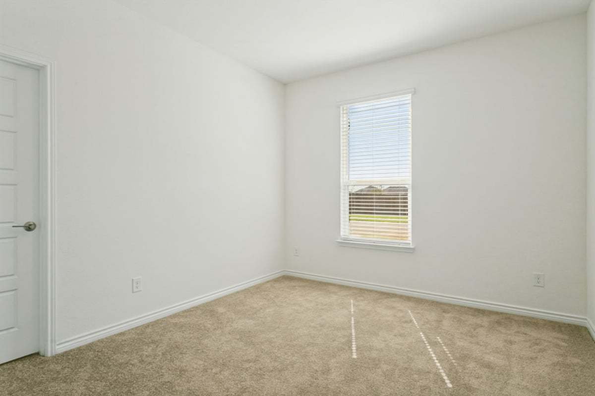 Secondary bedroom