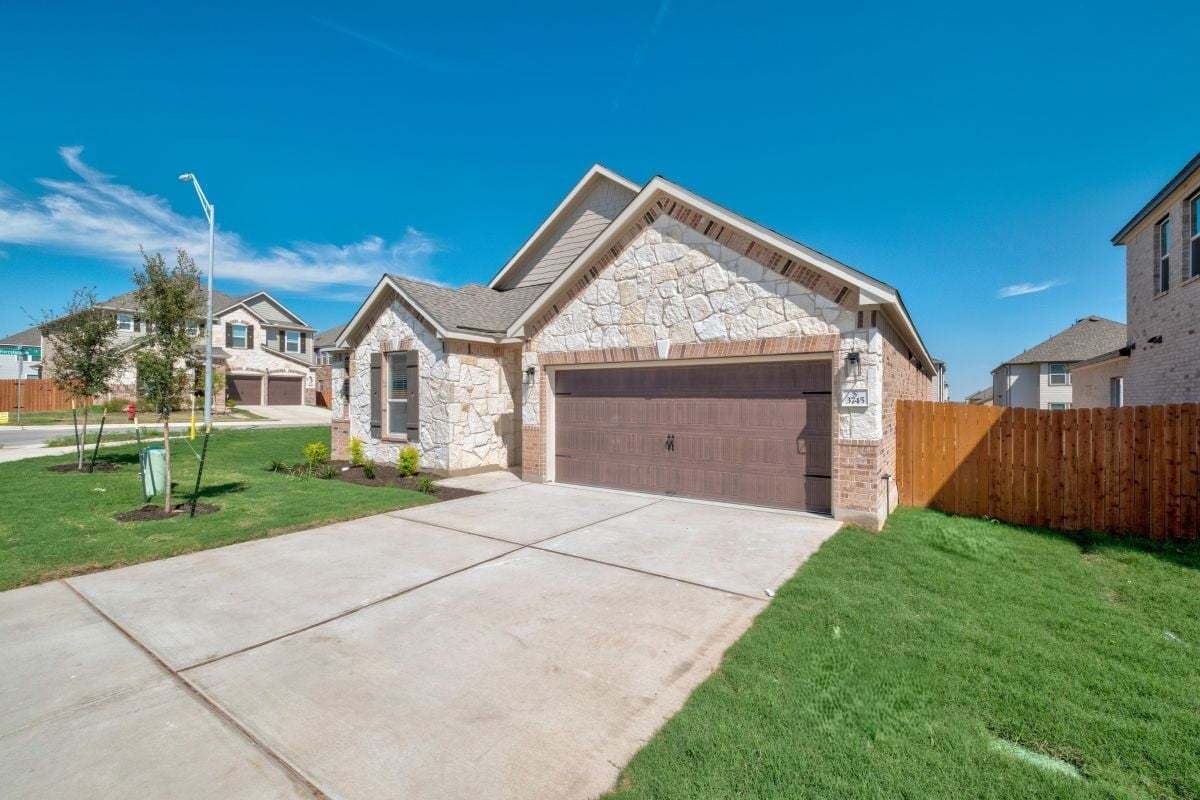 Plan 2381 Modeled - Salerno - Classic Collection: Round Rock, Texas - KB Home