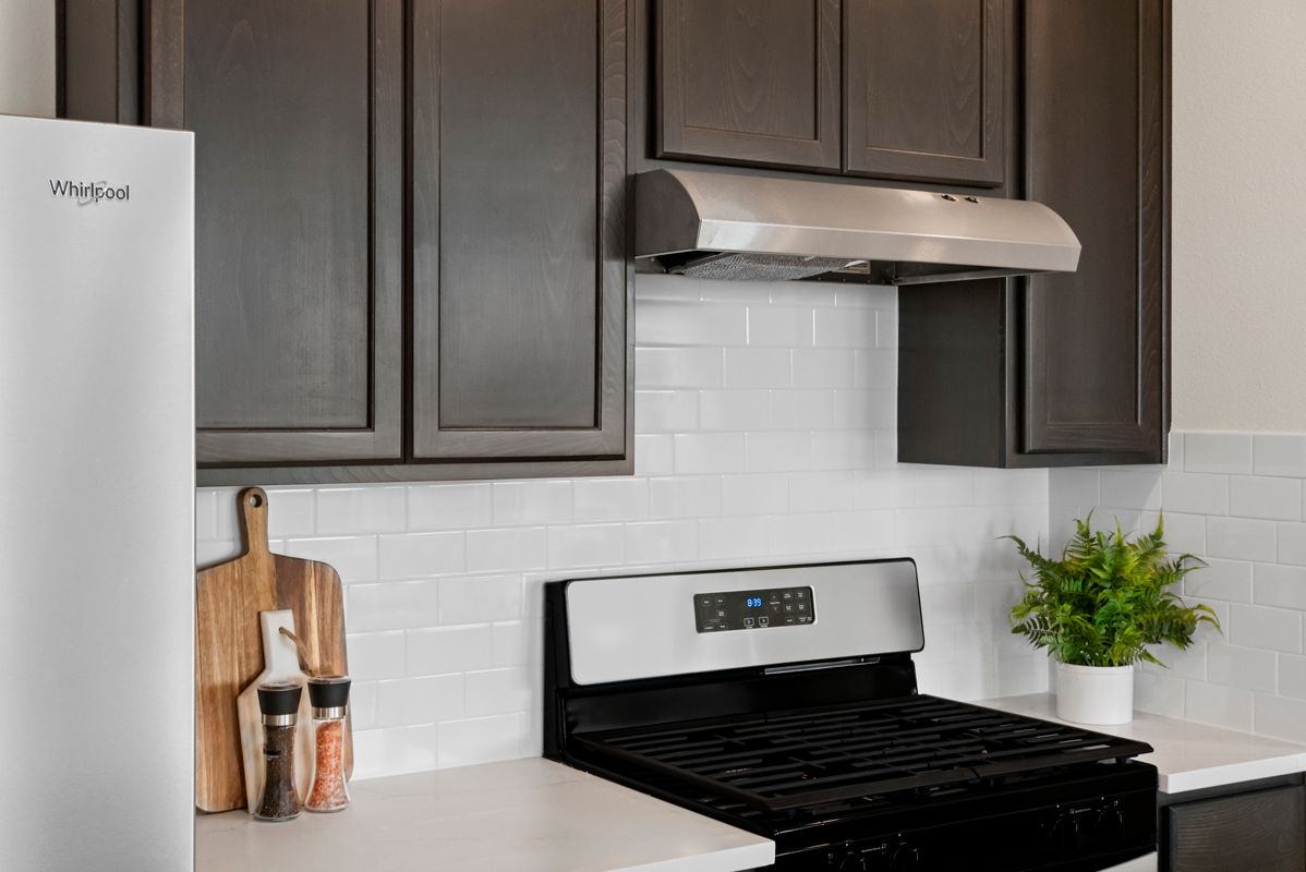 Plan 1675 Modeled - Gas range