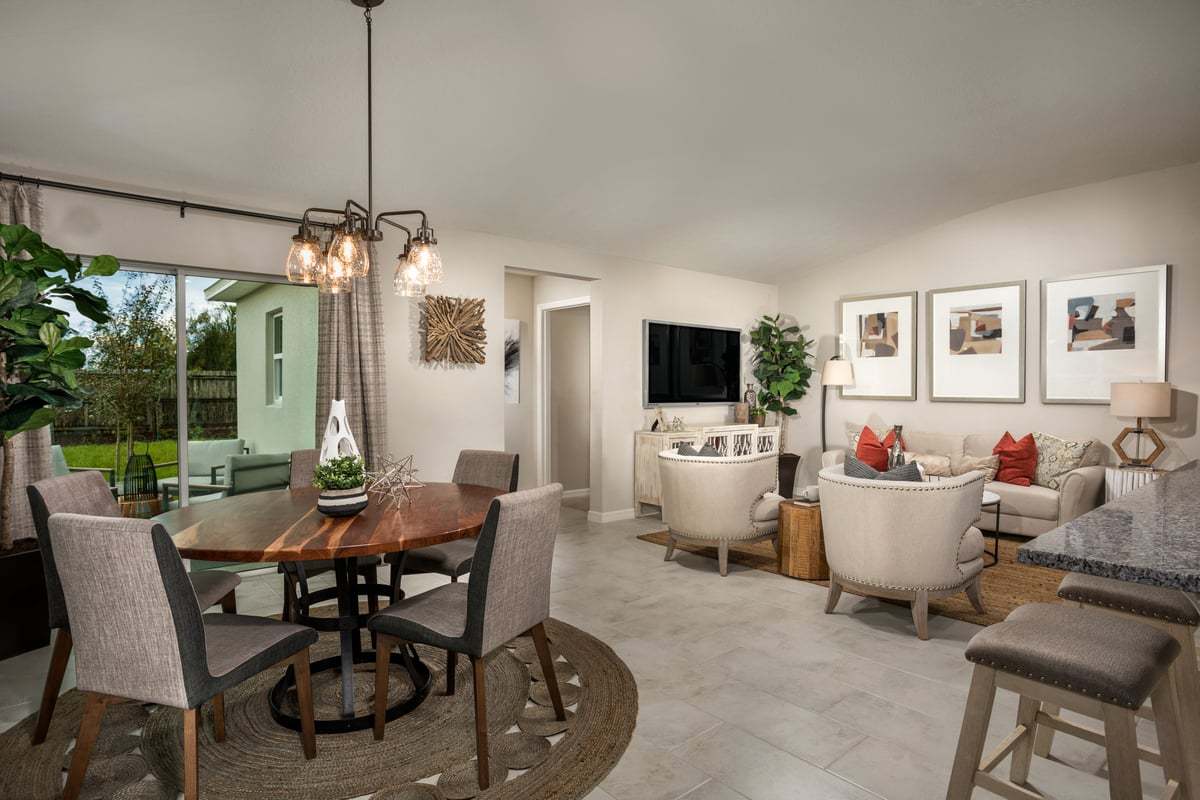Plan 1637 - Great room