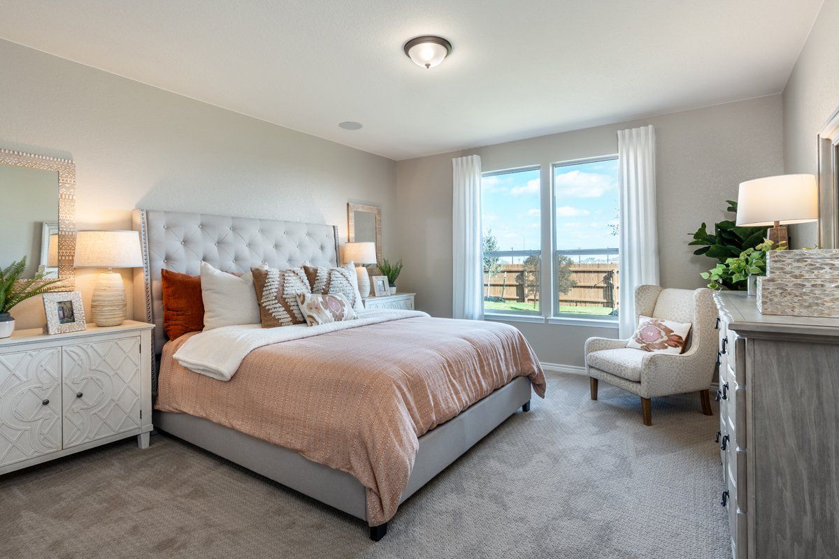 Plan 2500 Master Bedroom