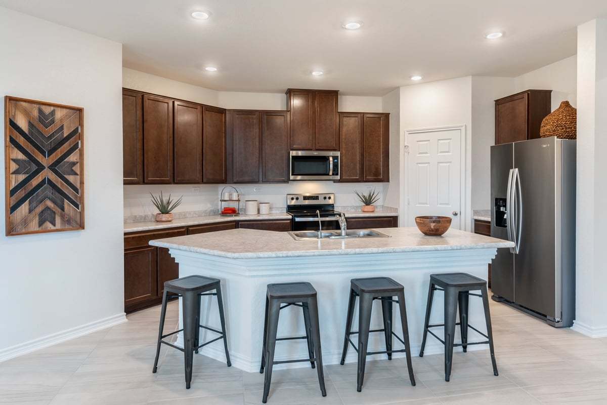 Plan 1548 Modeled - Plan 1548 Kitchen