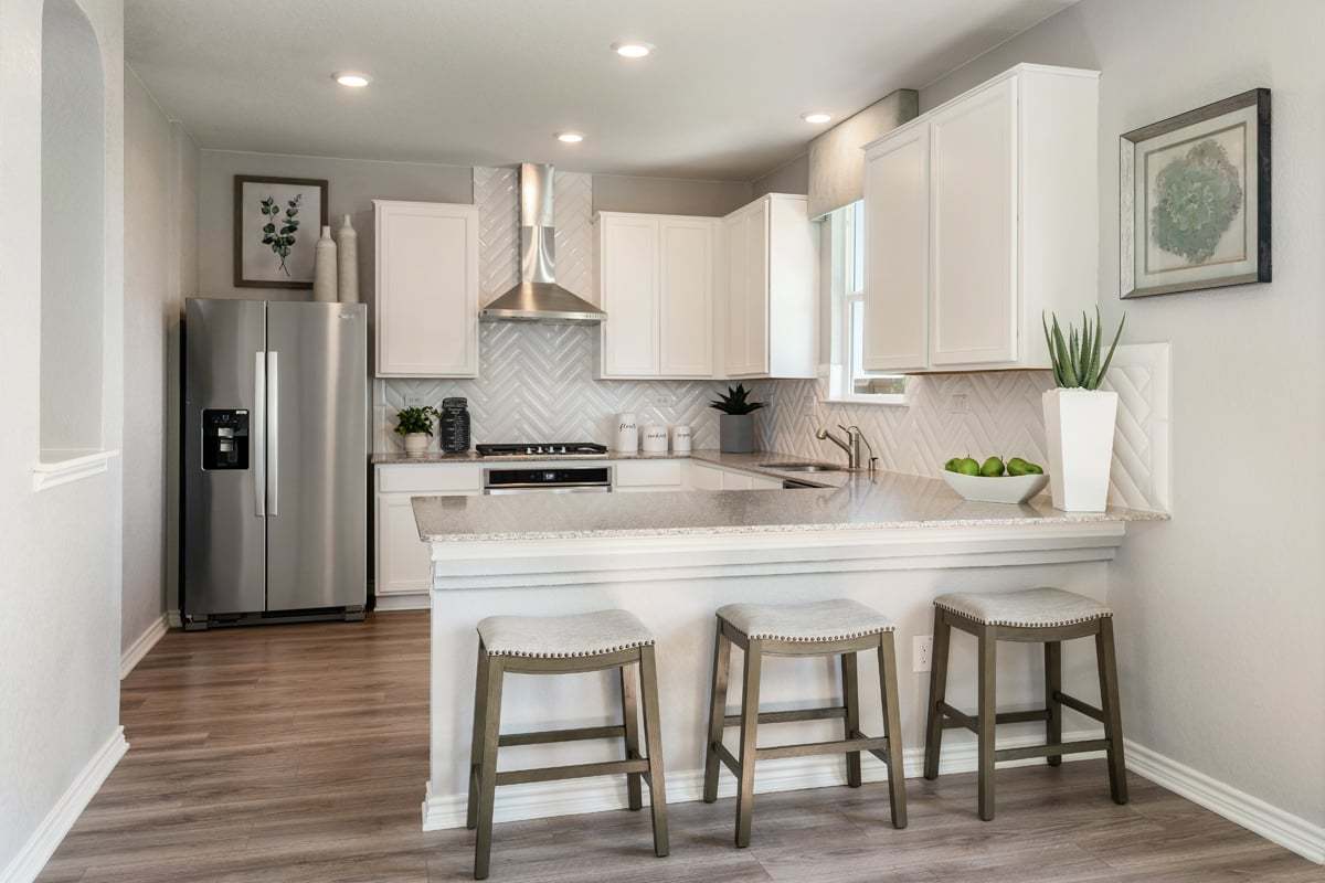 Plan 2100 - Plan 2100 Kitchen
