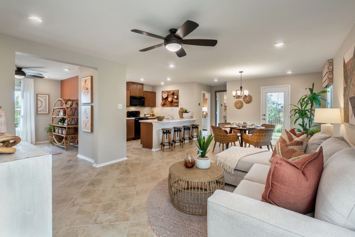 Plan 1360 Modeled - Great room