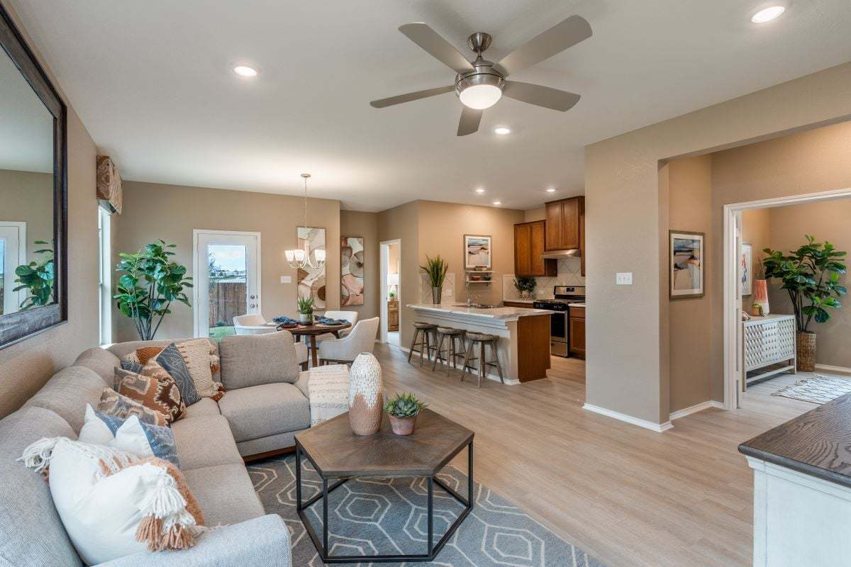 Plan 1360 Modeled - Great room