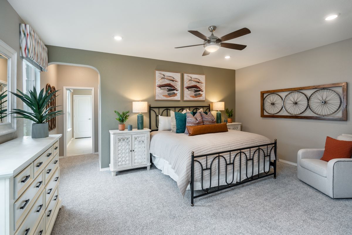 Plan 2382 Modeled - Plan 2382 Primary Bedroom