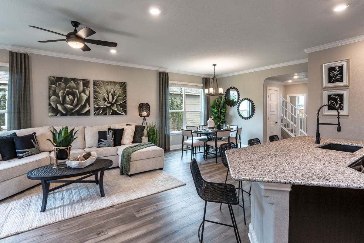 Plan 2410 Modeled - Great room
