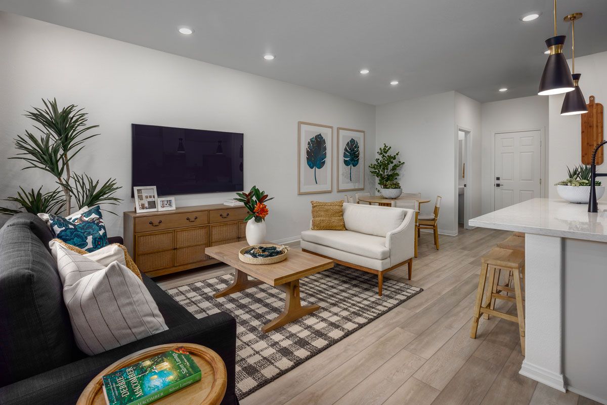 3301 E Starla Paseo. Ontario, CA 91762