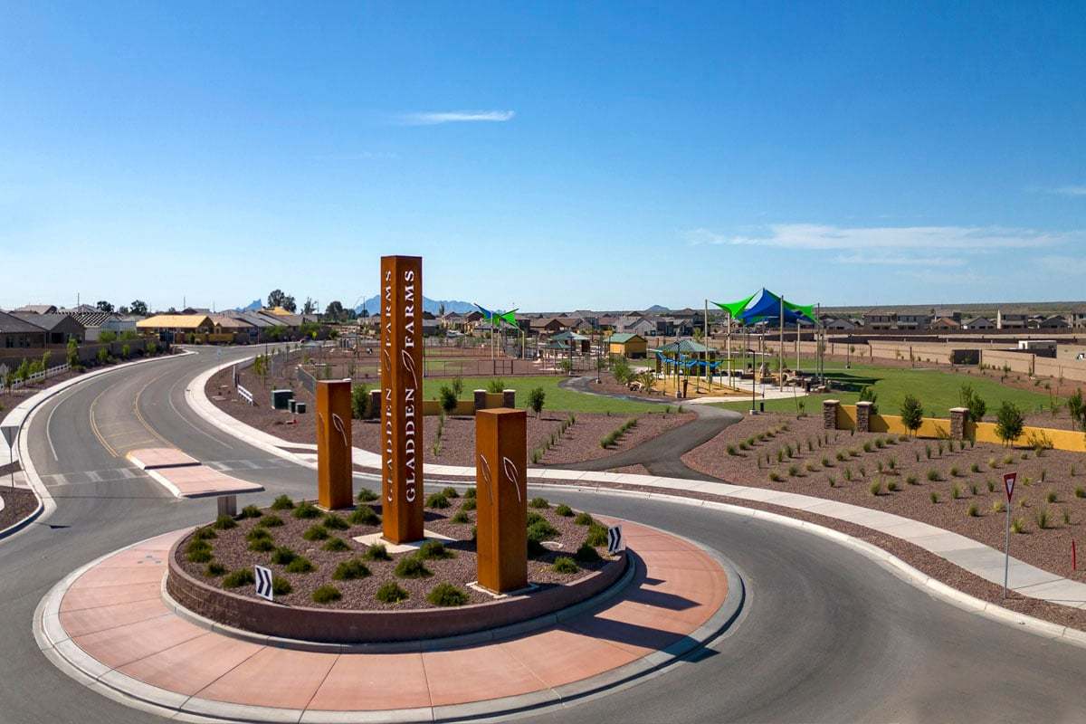 Paws n' Claws Park roundabout