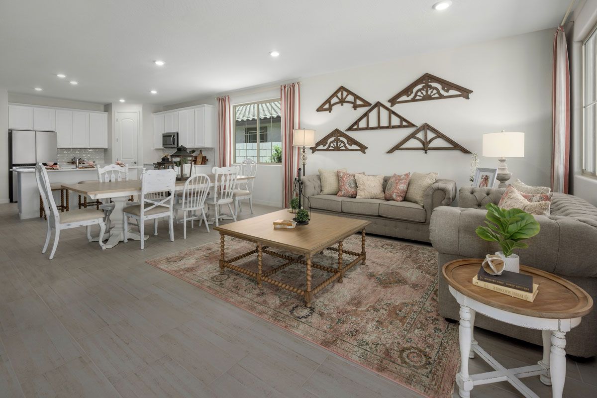 21048 E Canary Way. Queen Creek, AZ 85142