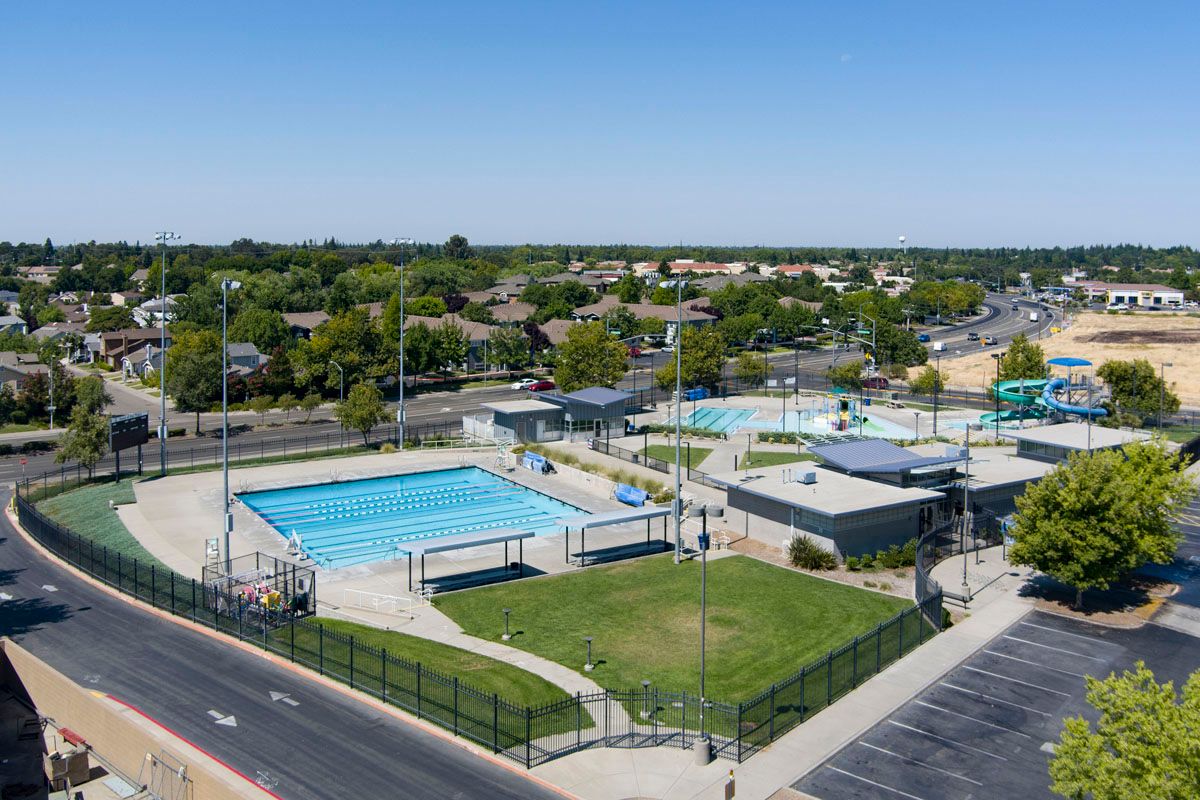 Minutes from Antelope Aquatic Complex