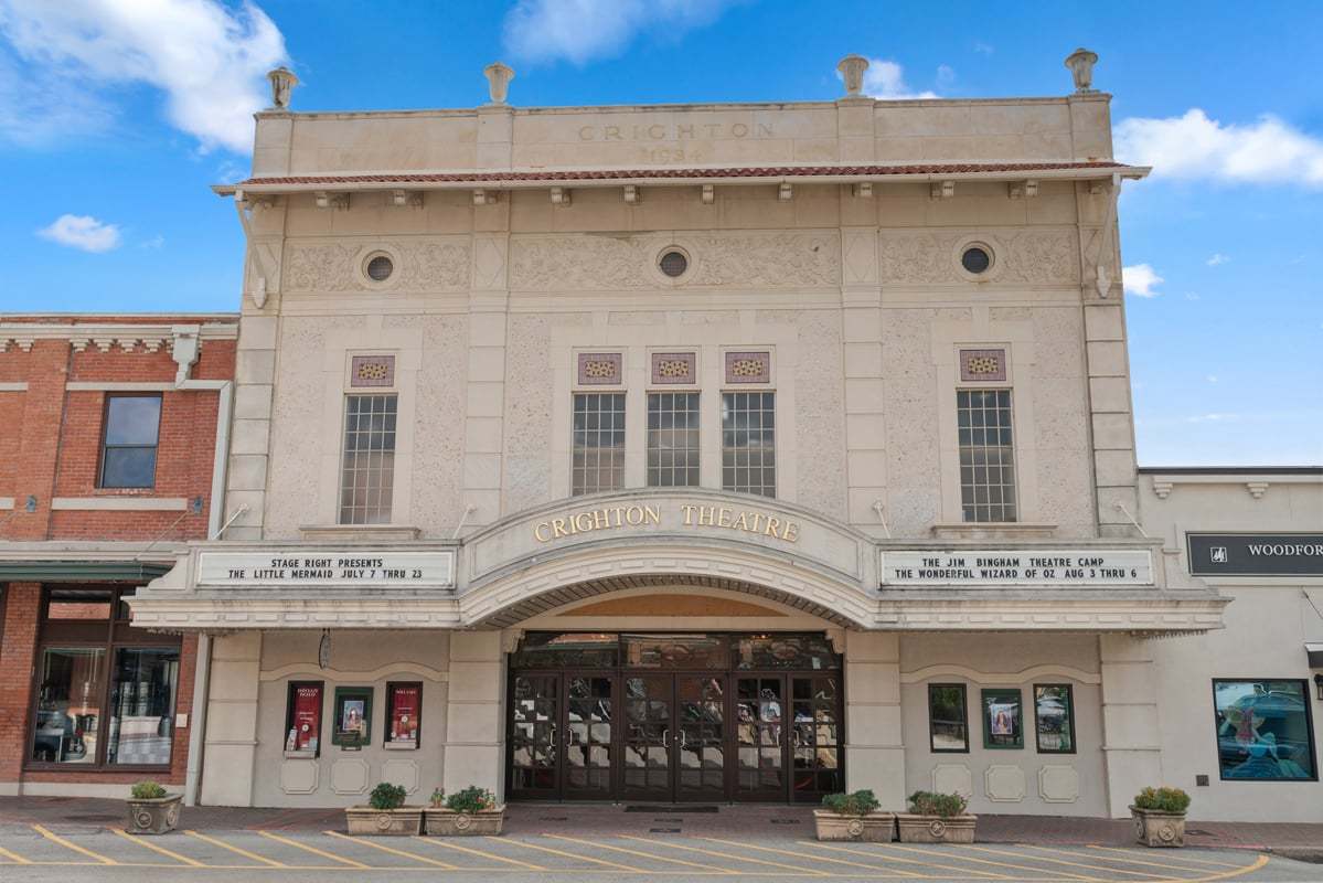 Near Crighton Theatre