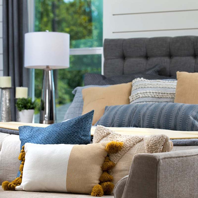 1558 Kingsbridge Drive. Princeton, TX 75407