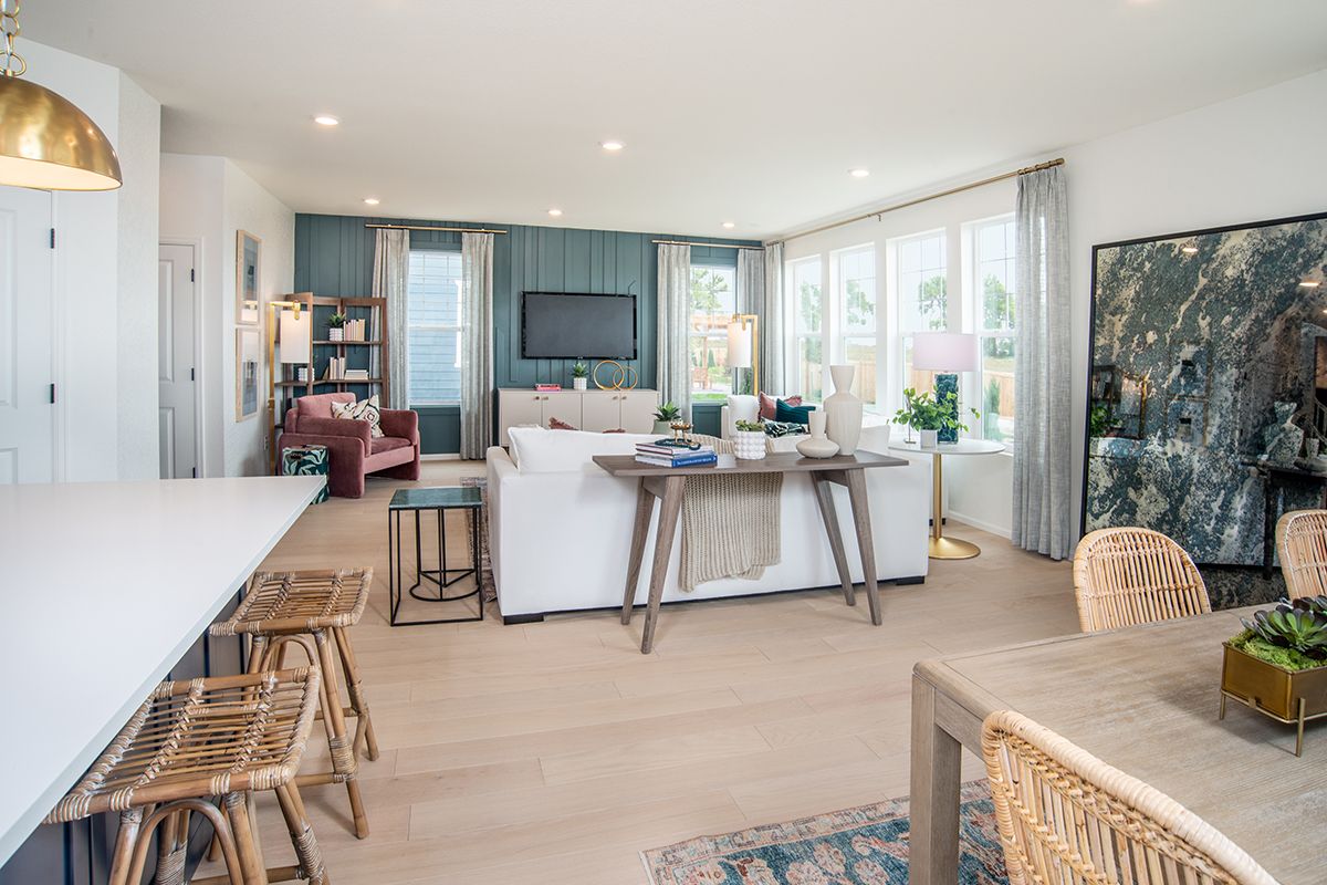 1051 Mourning Dove Ave. Erie, CO 80516