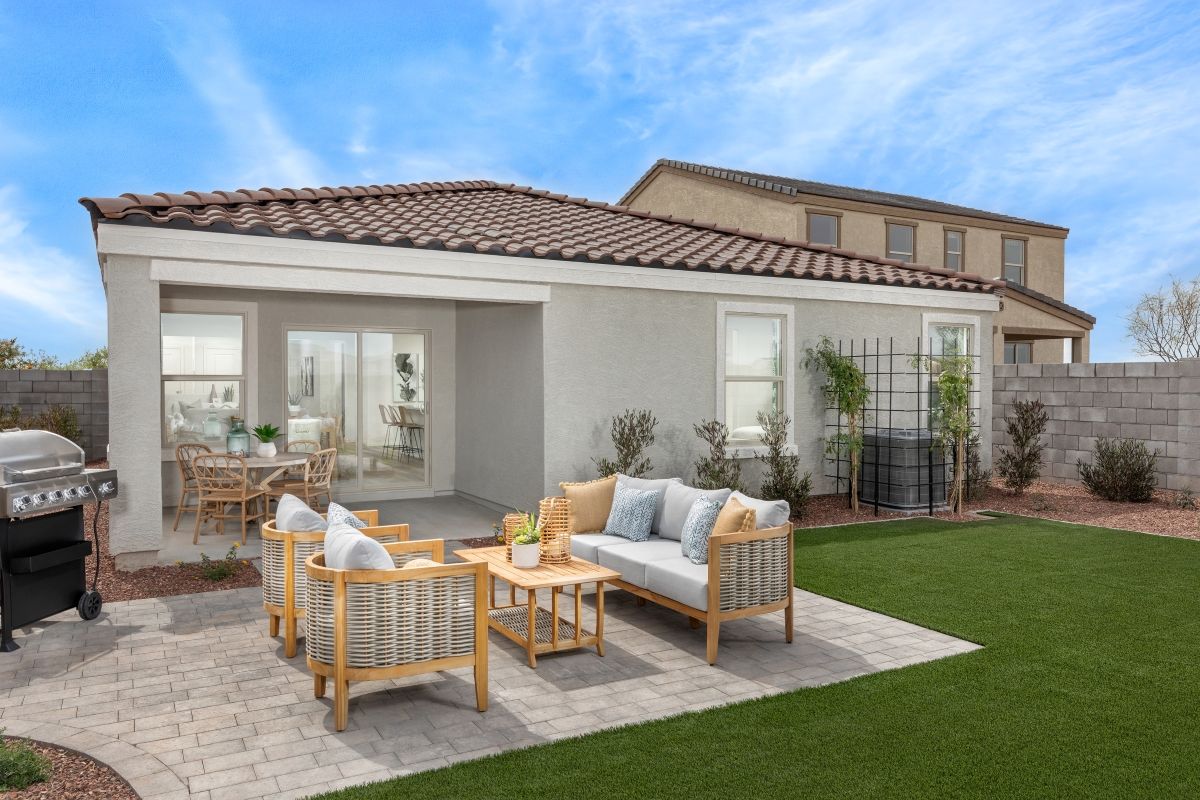 Plan 1849 Modeled - Rear exterior