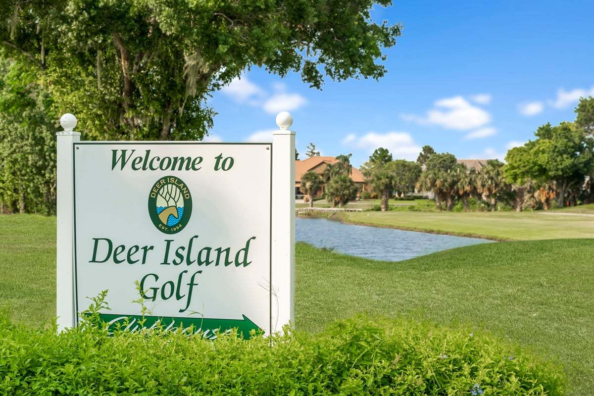 Close to Deer Island Country Club