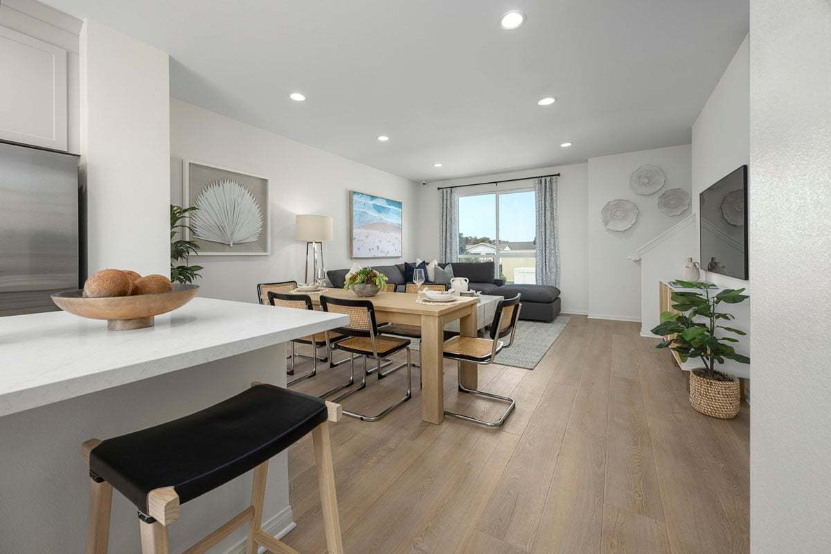 Plan 1403 Modeled - Great room
