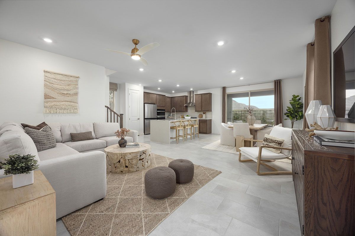 Plan 2175 Modeled - Great room