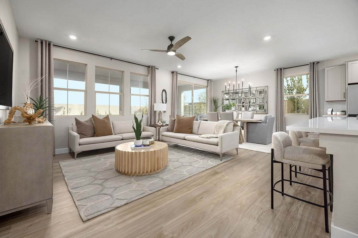 Plan 2466 Modeled - Great room