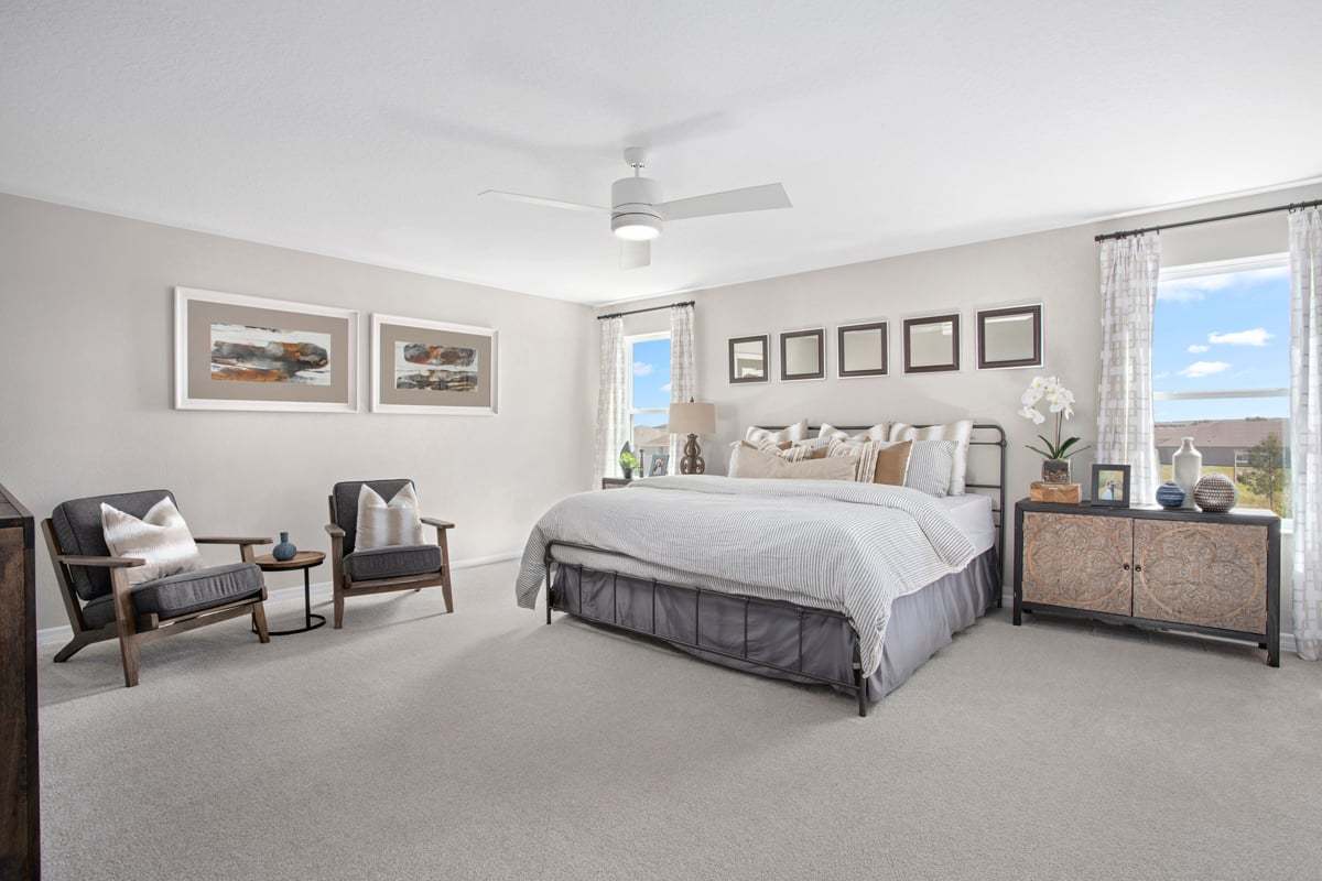 Plan 2566 - Primary bedroom