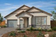 Acacia II at Patterson Ranch por KB Home en Modesto California