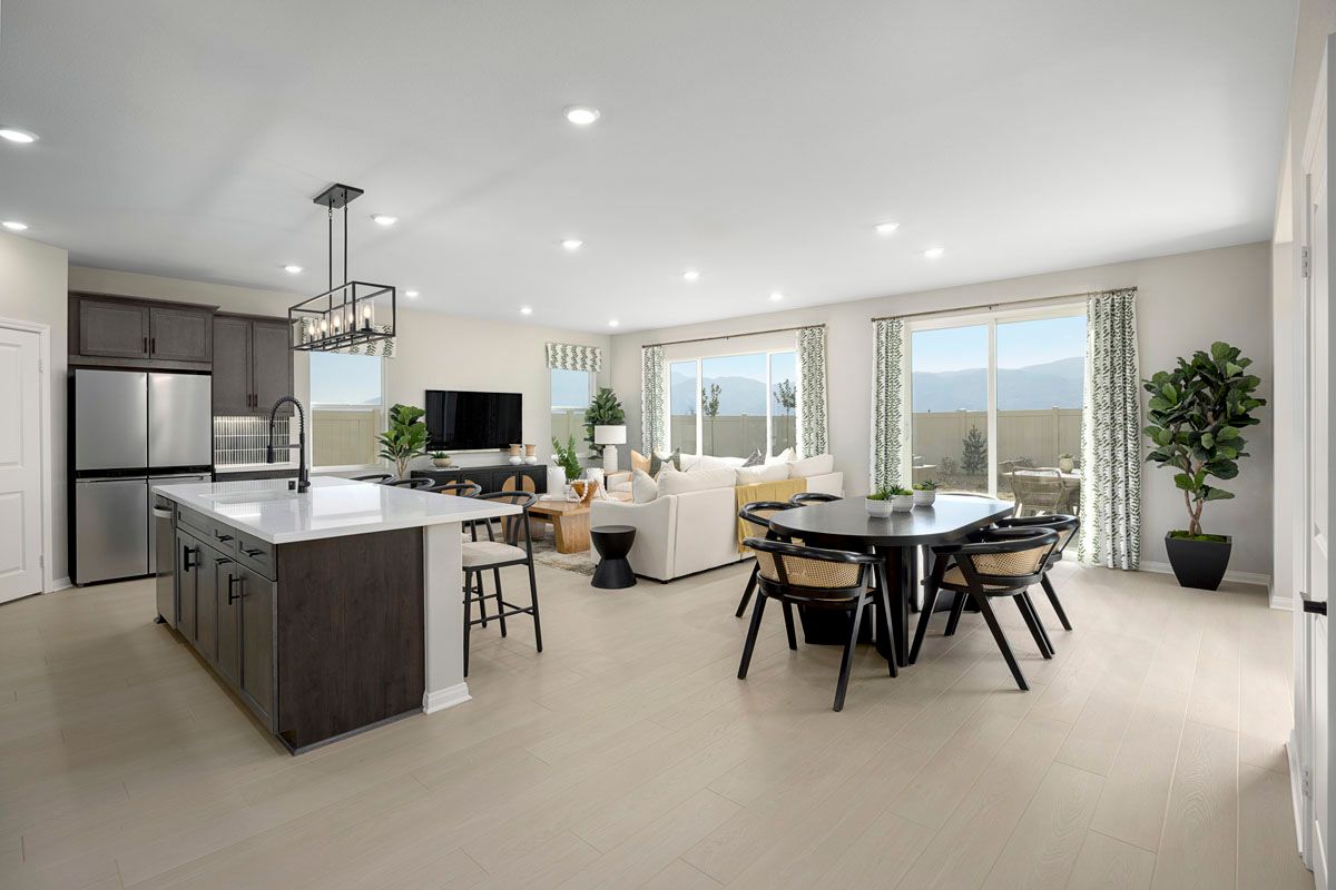 Plan 3118 Modeled - Dining area
