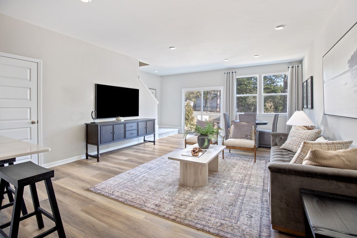 106 Parker Ln. Mebane, NC 27302